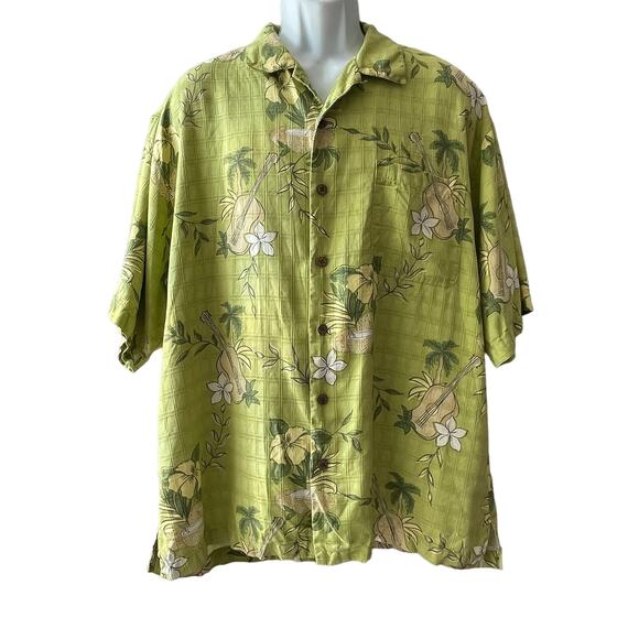 Tommy Bahama Green Guitar Pattern Silk Camp Shirt Size XL - Picture 1 of 4